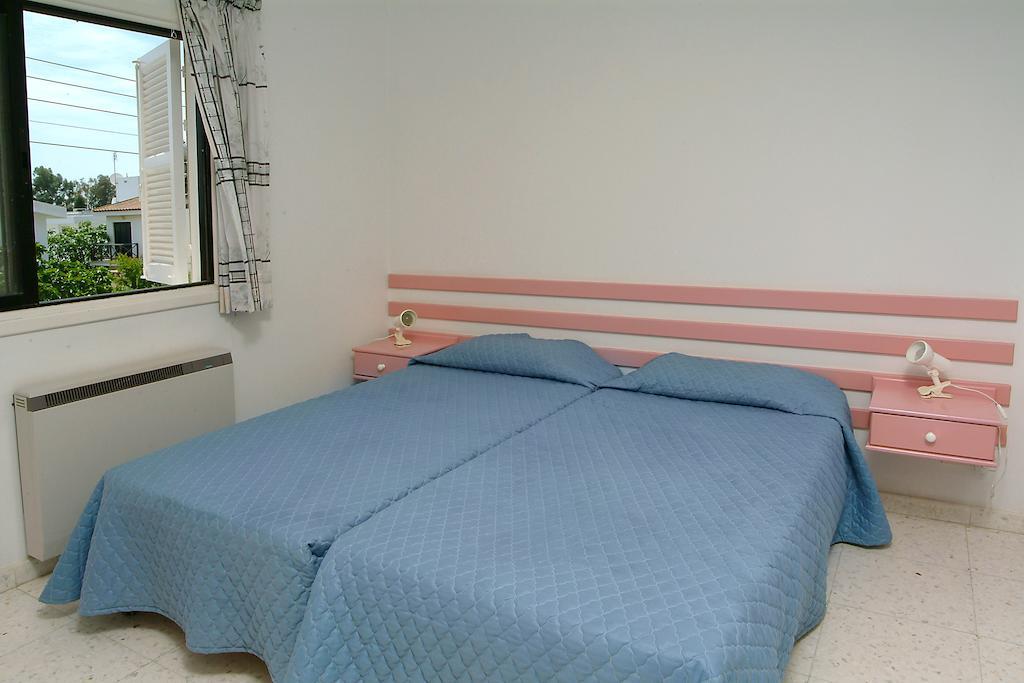 Sunbay Apartments Píla Kültér fotó
