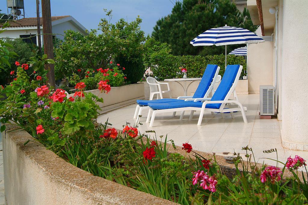 Sunbay Apartments Píla Kültér fotó